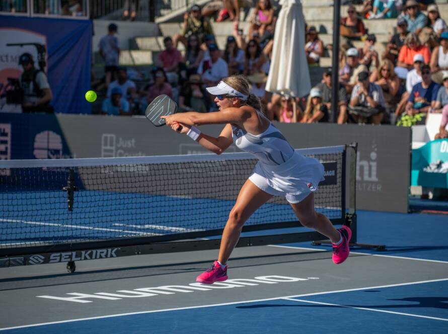 women pickleball singles game rules
